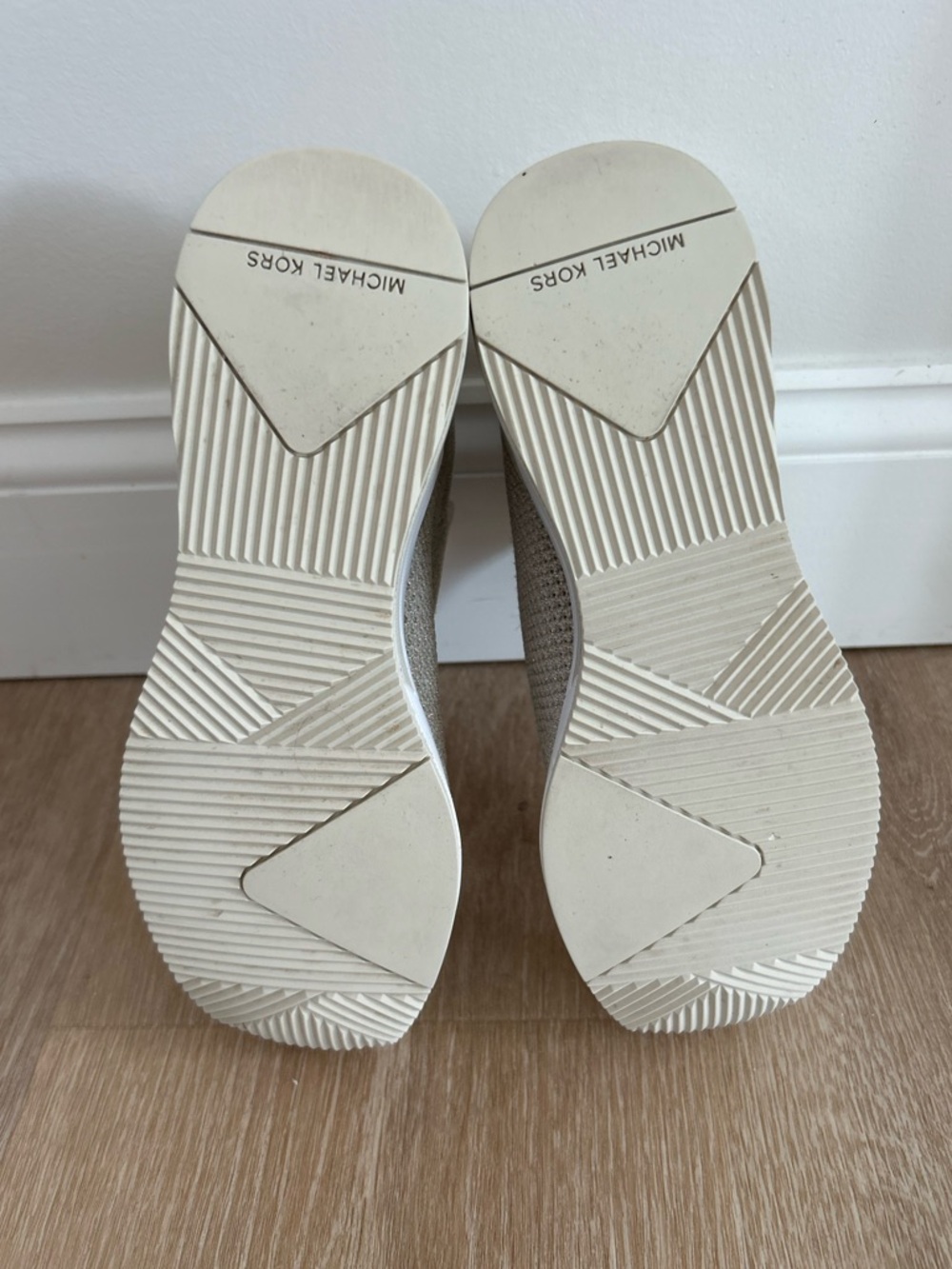 Michael Kors Willis Metallic Stretch Knit Trainer Wedge Sneaker Women Size 7.5 - Picture 10 of 10